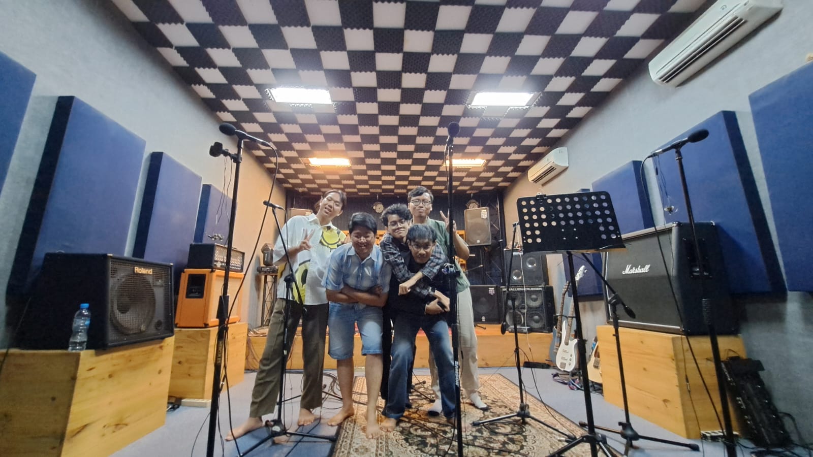 Rekaman Suara Hymne Mars